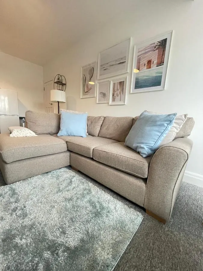 Four Oaks Apartment Bournemouth