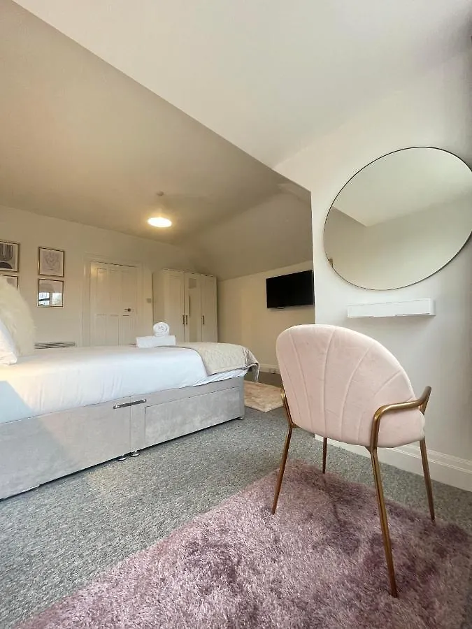 Four Oaks Apartment Bournemouth